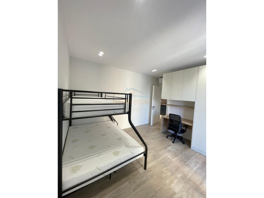 Qera,Apartament 2+1 + Verandë, Kompleksi FZ, Liqeni i Thatë, Tiranë