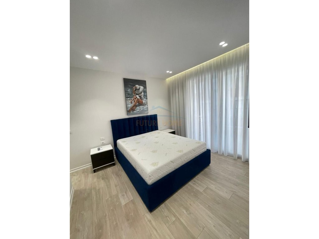 Qera,Apartament 2+1 + Verandë, Kompleksi FZ, Liqeni i Thatë, Tiranë