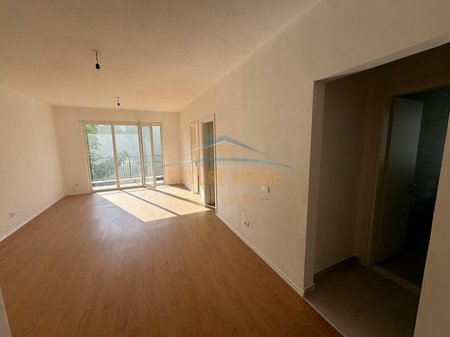 Qera,Apartament 2+1, Univers City ,QTU