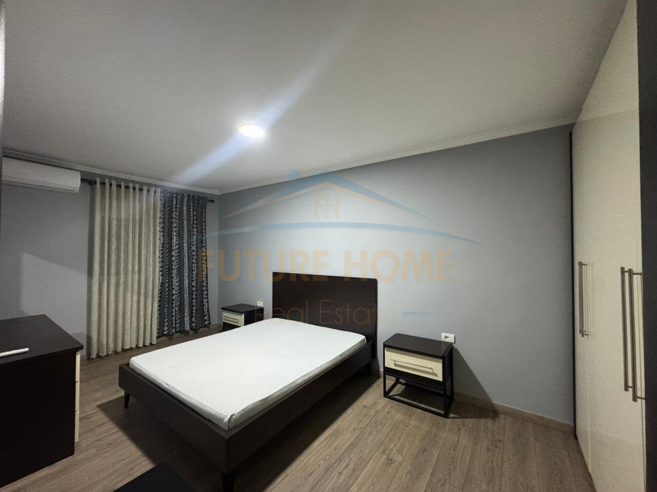Qira, Apartament 2+1, Oxhaku, Tiranë