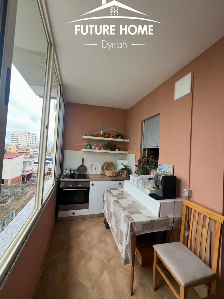 Shitet apartament 1+1 Shkozet Durres