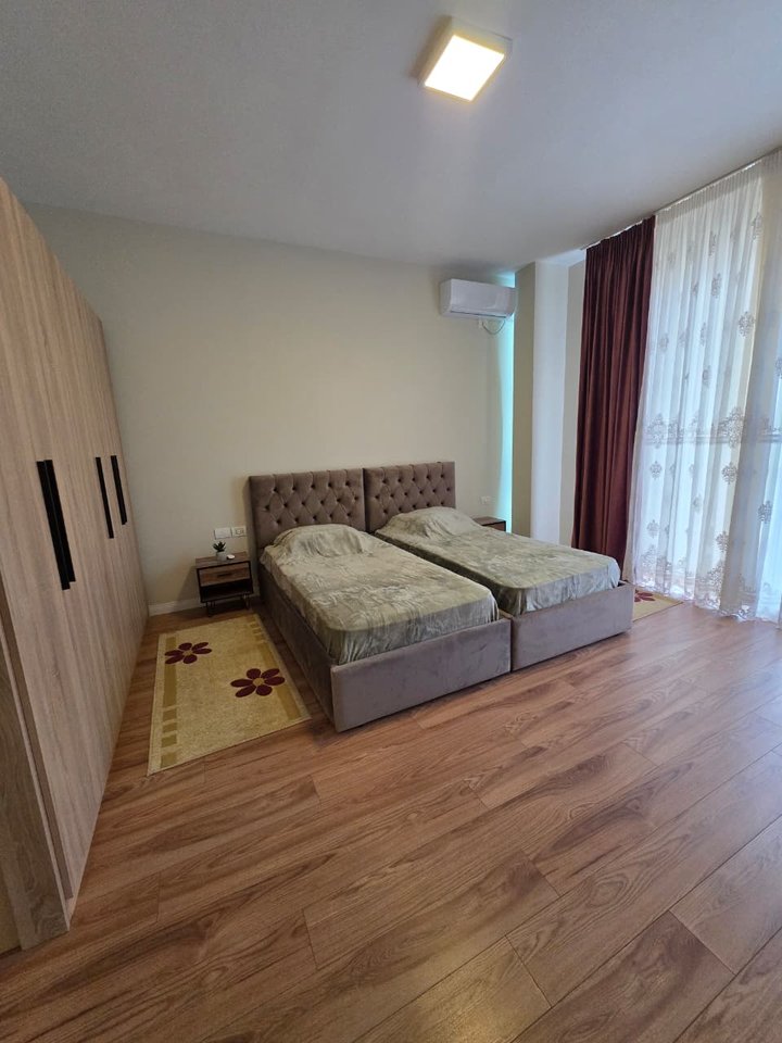 Qera, Vile 2-Kateshe, Prush, Tirane