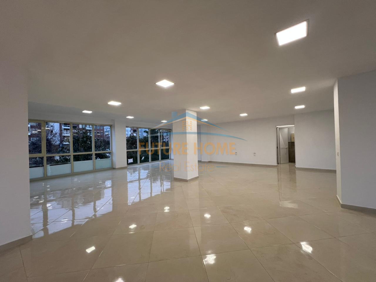 Affitto, Locale Commerciale, Jordan Misja, Tirana