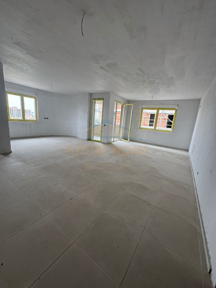 In Vendita, Appartamento, Golem, Durazzo con Vista Mare