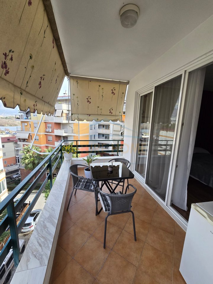 Qera, Apartament 2+1+2+Post Parkimi ,Liqeni i thate