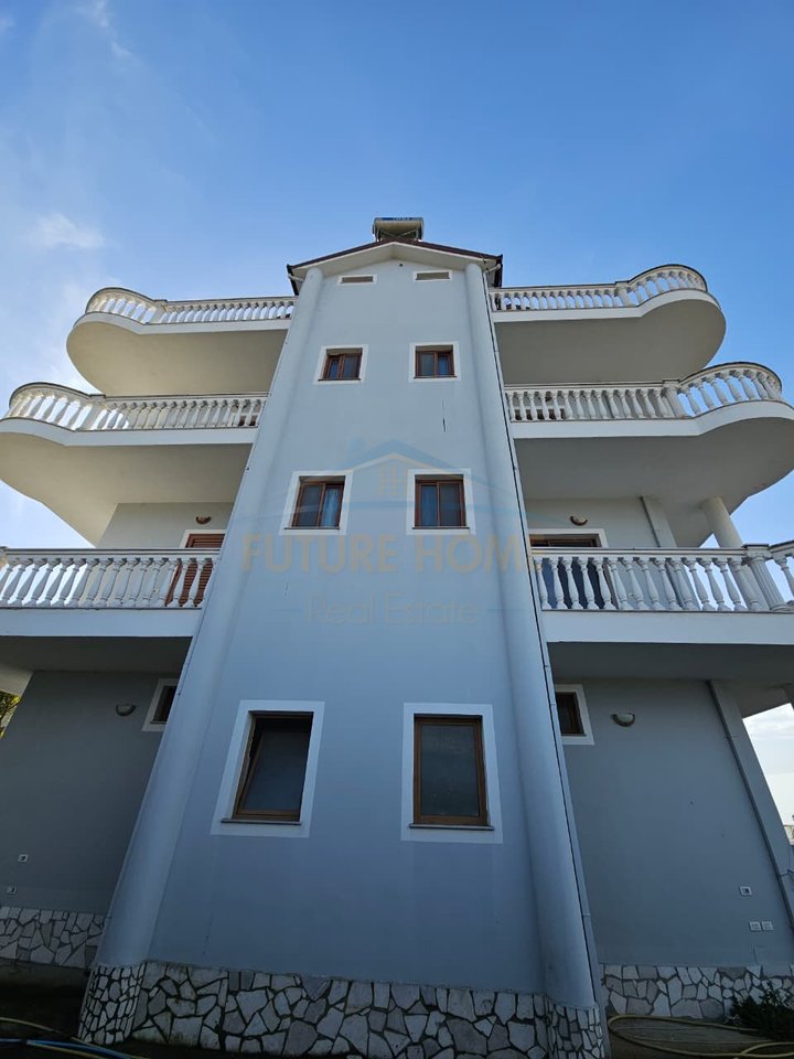 In Vendita, Villa su 3 Piani + Mansarda, Mali Robit, Durazzo