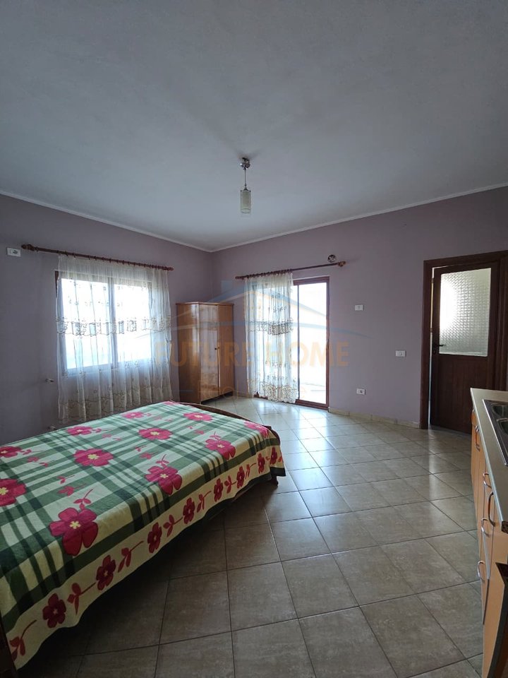 In Vendita, Villa su 3 Piani + Mansarda, Mali Robit, Durazzo