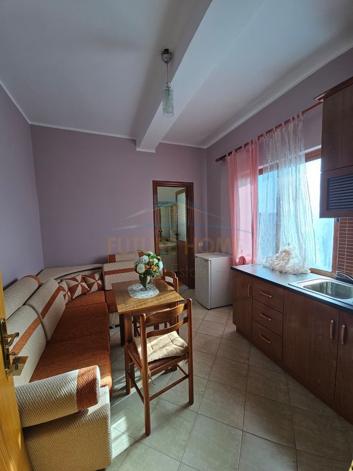 In Vendita, Villa su 3 Piani + Mansarda, Mali Robit, Durazzo