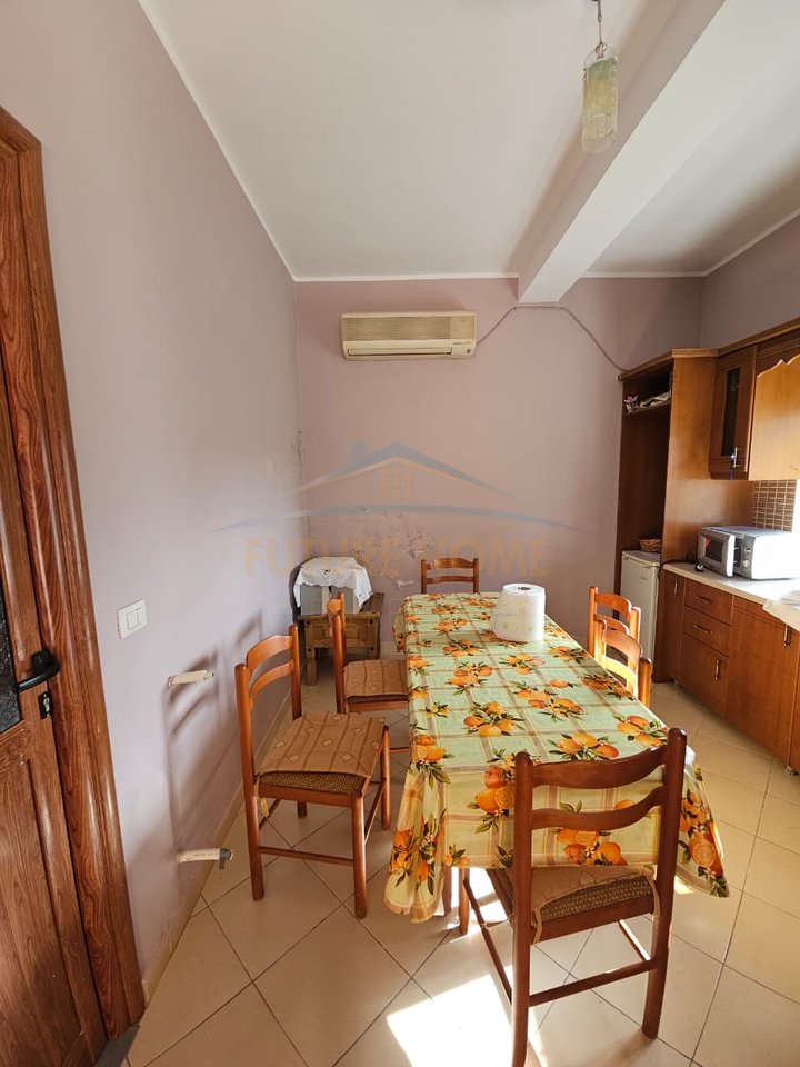 In Vendita, Villa su 3 Piani + Mansarda, Mali Robit, Durazzo