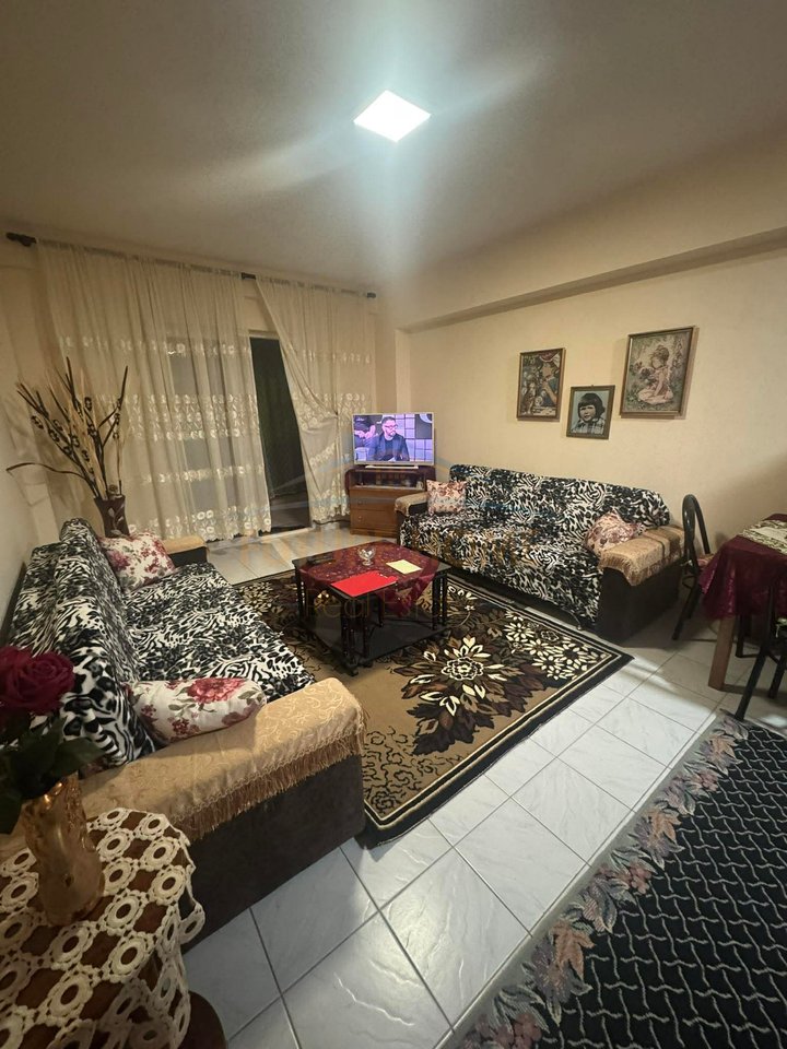 Shitet, Apartament 2+1,  Sheshi Wilson