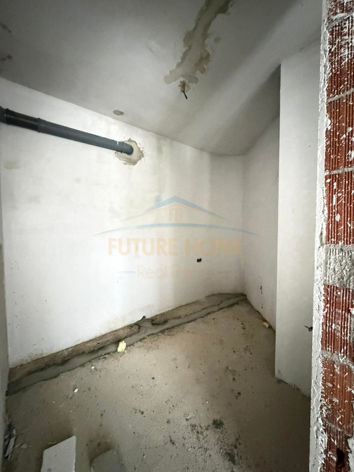 Shitet , Apartament 2+1+2 , Kompleksin Palladium