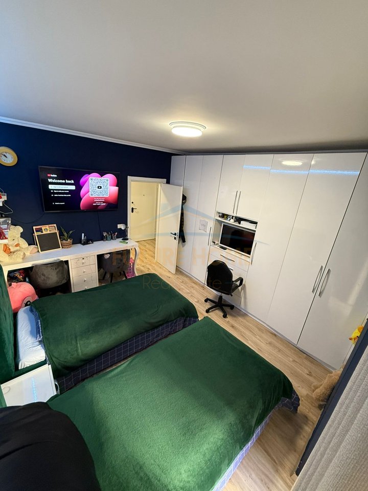 Shitet, Apartament 2+1,Unaza e re