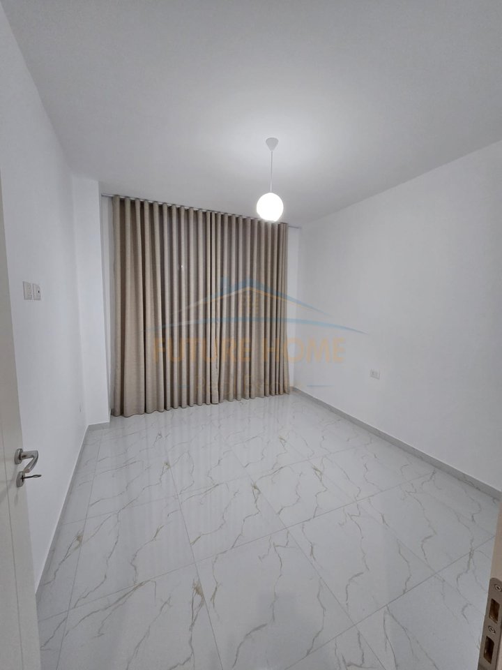 Affitto, Appartamento 2+1+2, Ali Demi, Tirana.