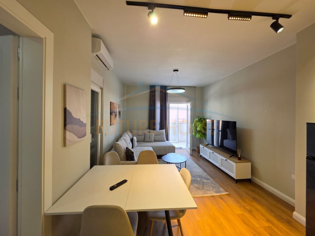 For sale, Apartment 1+1, Neighborhood 7, Korçë
