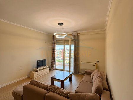 Shitet, Apartament 2+1+2, Restorant Fresku, Rruga e Dajtit