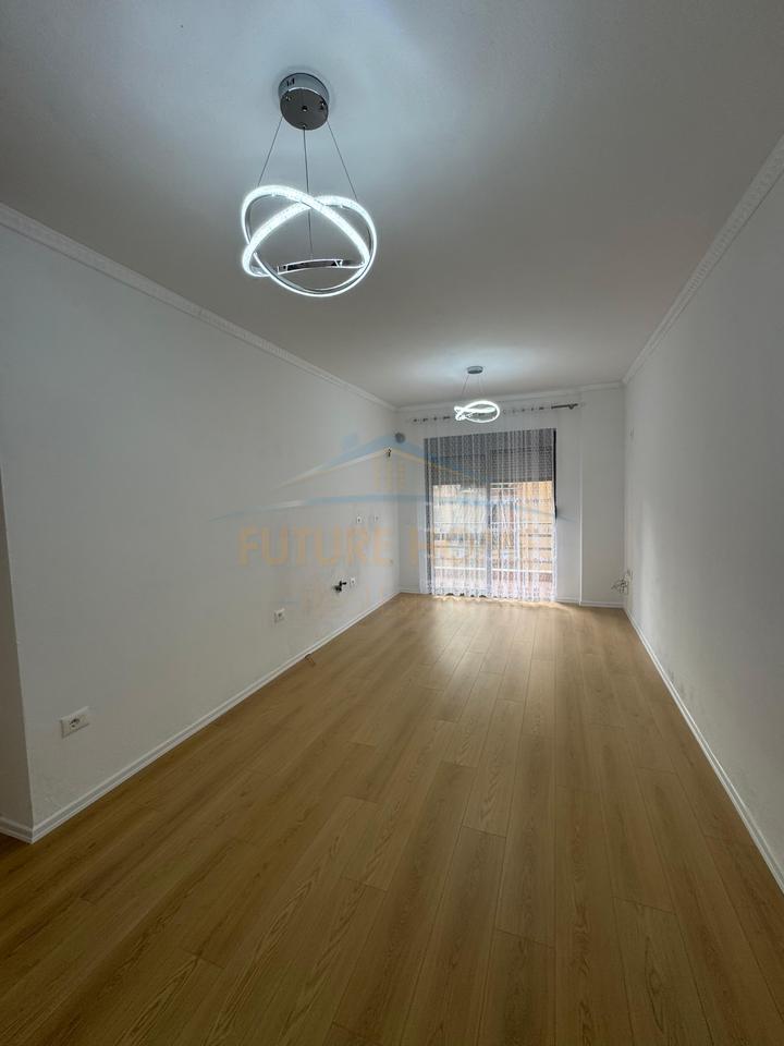 For sale, Apartment 2+1+2, Fresk