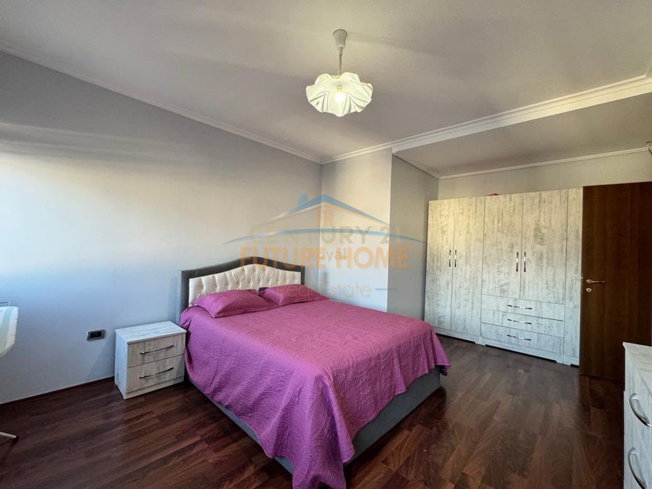 Shitet, Apartament 2+1,Liqeni Artificial,Tiranë