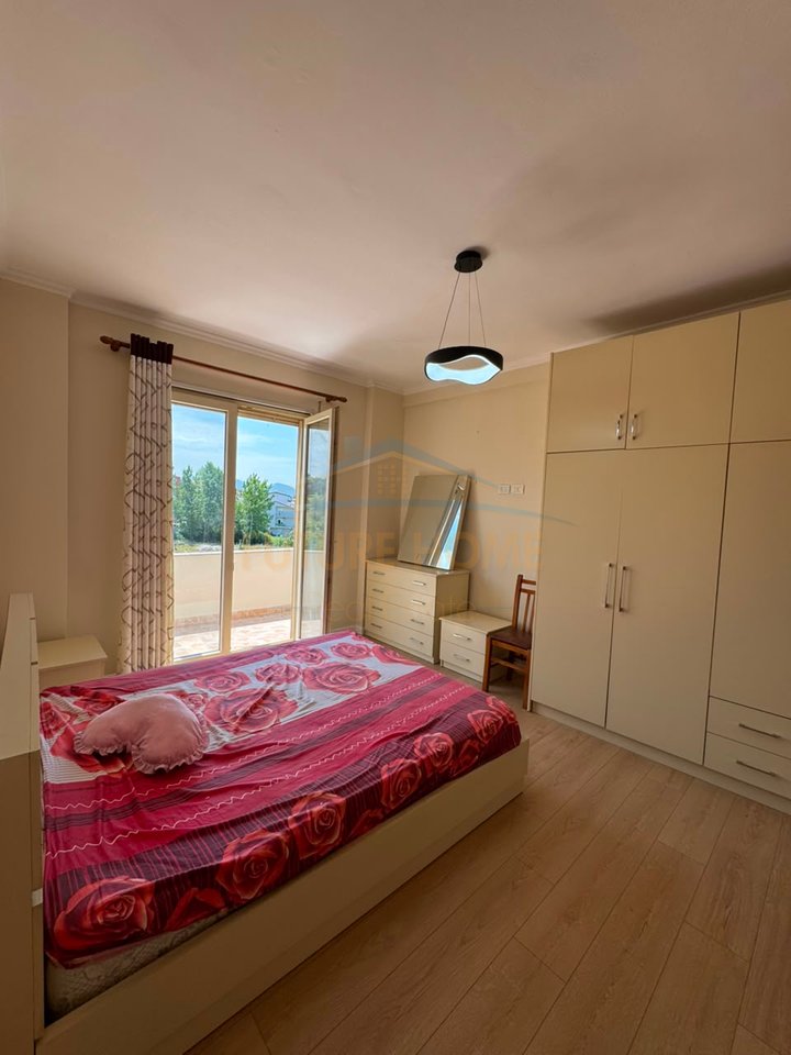 Shitet, Apartament 2+1+2, Restorant Fresku, Rruga e Dajtit