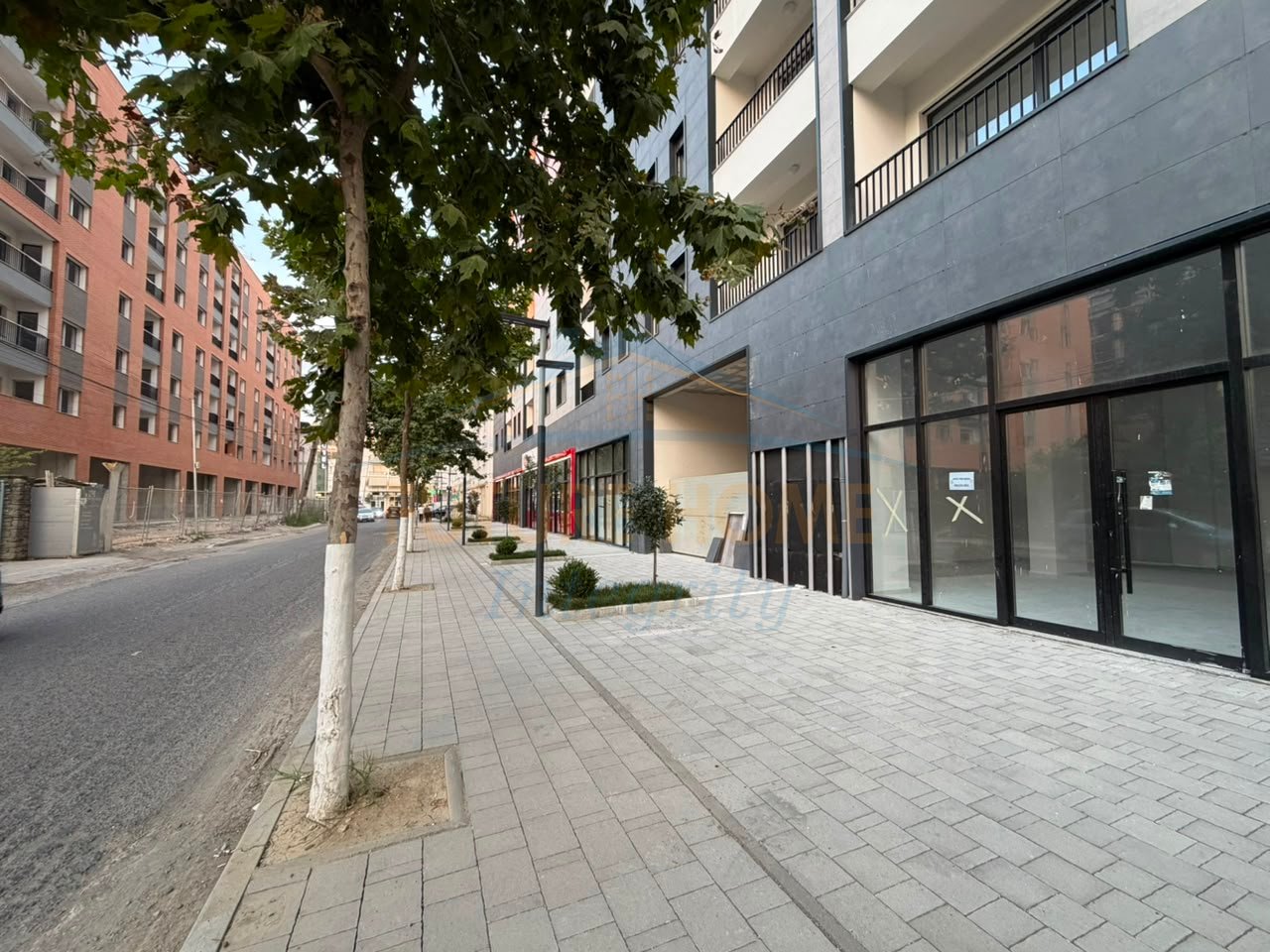 Rent, Business Premises, Paskuqan, Tirana.