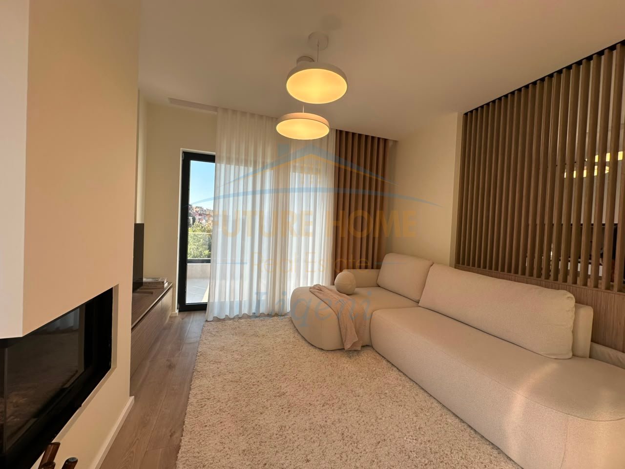 Rent, Apartment 1+1+2 Parking Spaces, Dry Lake, Tirana.