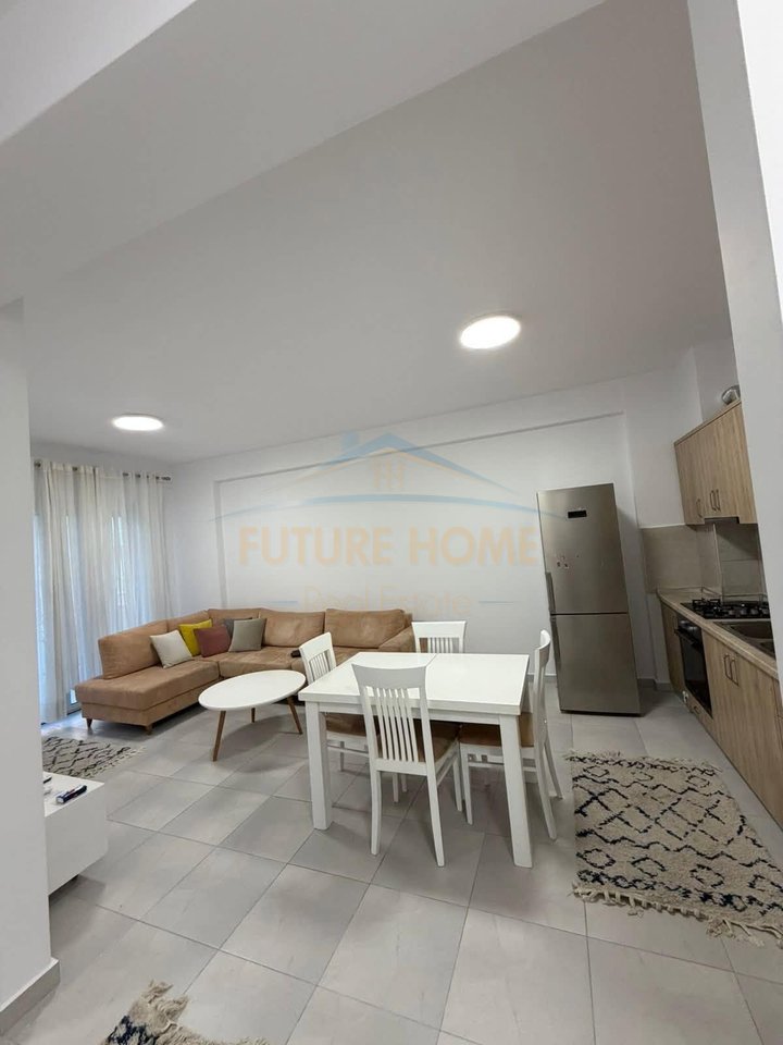 Qera, Apartament 2+1, Golden Park Tirana