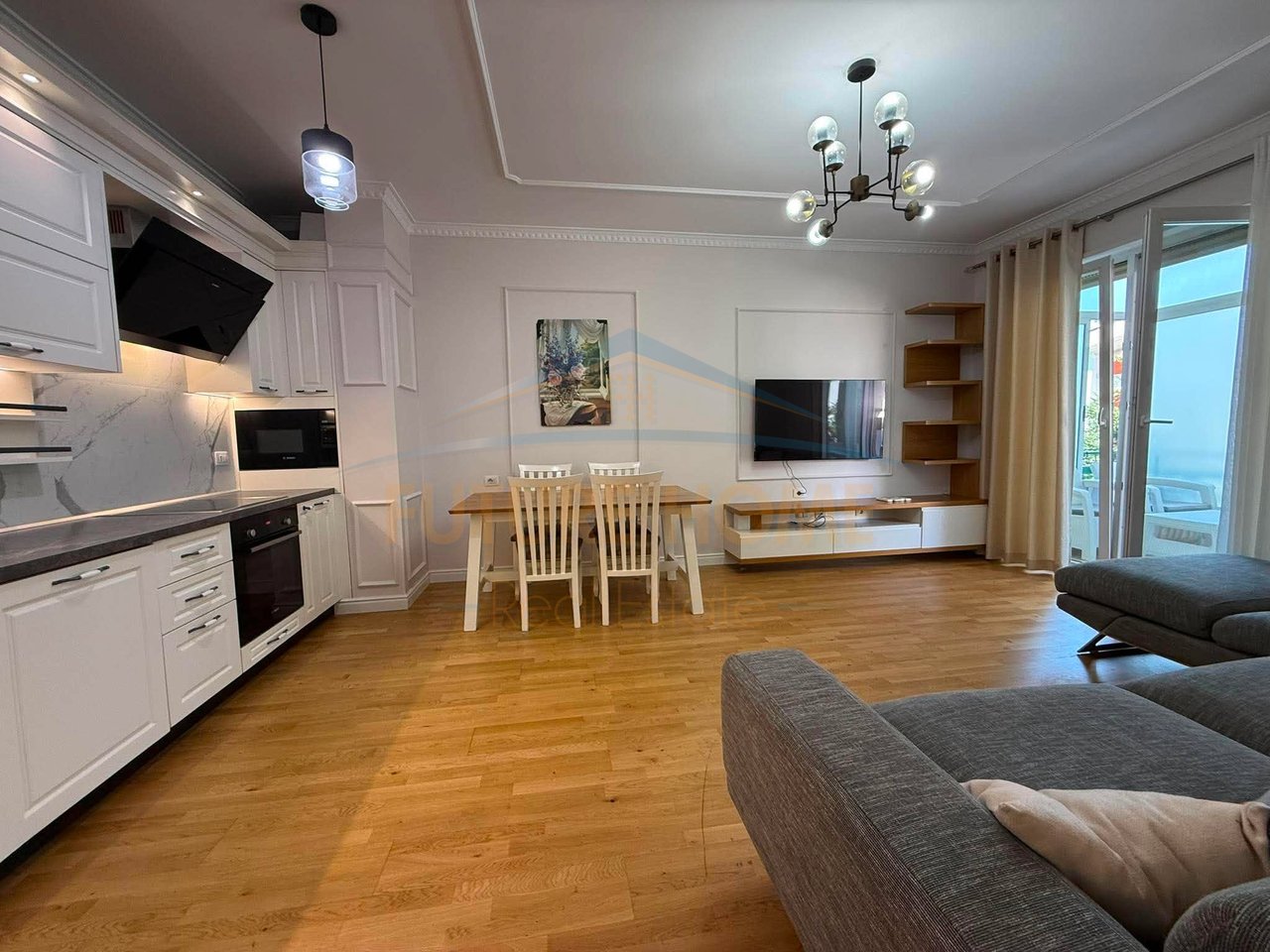 Shitet, Apartament 3+1+2 + Post Parkimi, Rruga Eduard Mano, Kopshti Zoologjik, Albania