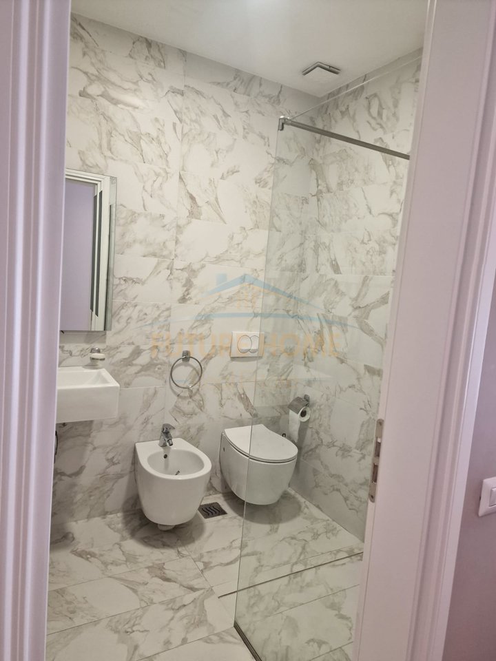 Qera, Apartament 3+1+2 , Rruga Sadik Petrela, Tirane