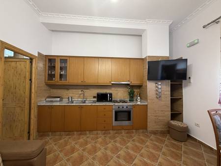 Qera, Apartament 1+1, Blloku i Ambasadave, Tirane
