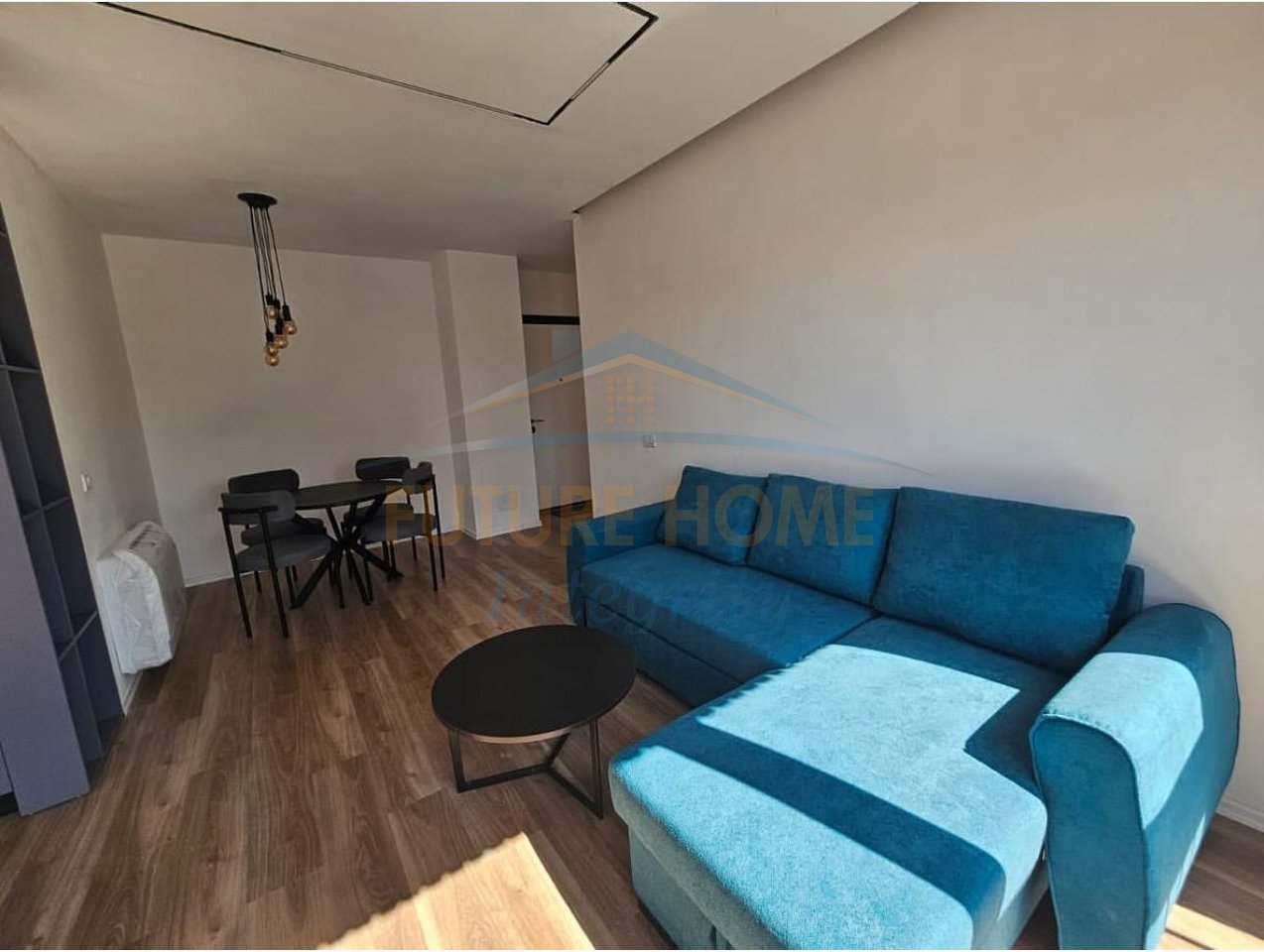 Qera, Apartament 2+1+2+Post Parkimi, Ish Tregu Elektrik, Tiranë.
