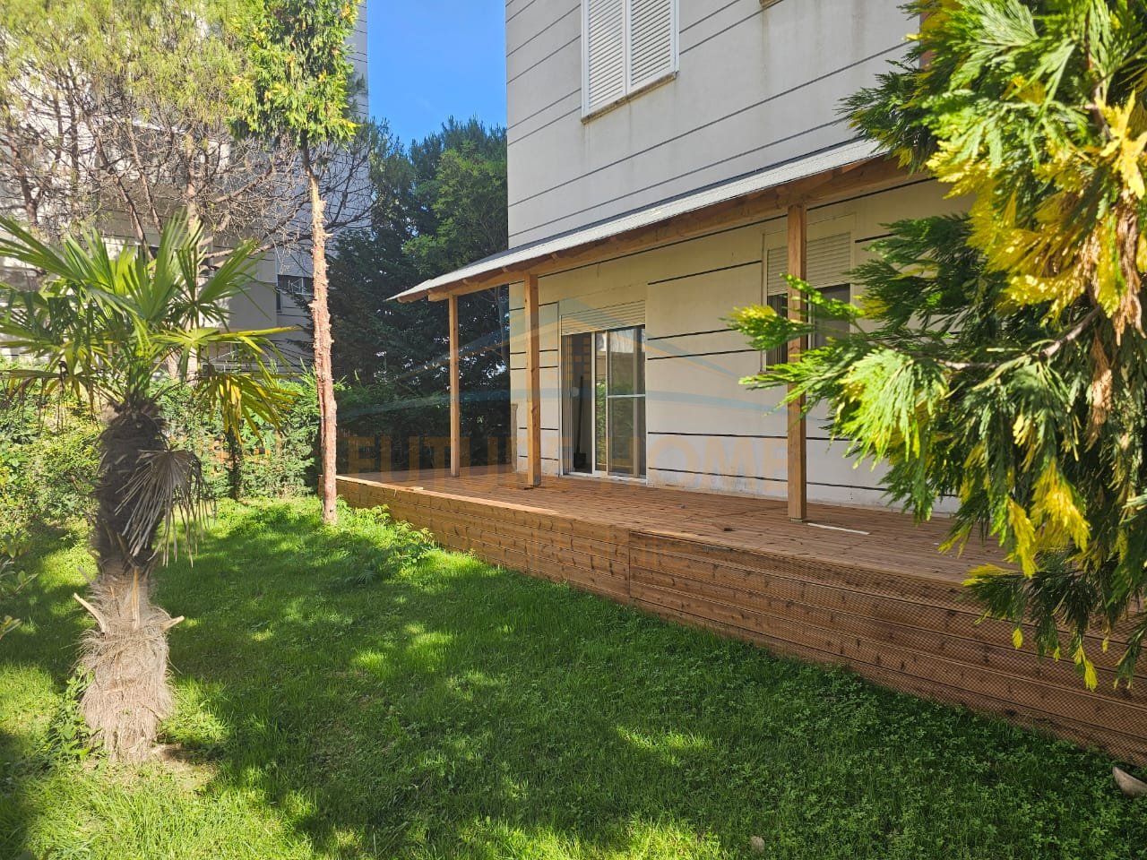 Shitet, Apartament 2+1+Oborr, Qerret, Kavaje