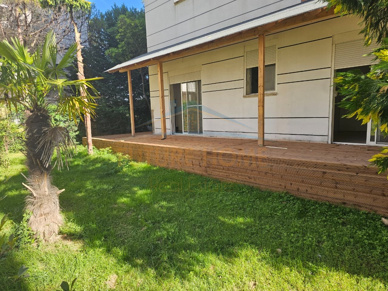 Shitet, Apartament 2+1+Oborr, Qerret, Kavaje
