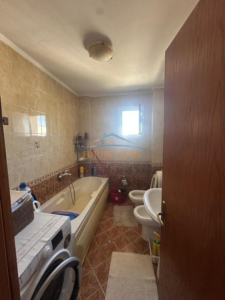 For sale, Apartment 3+1+2+Veranda, Ali Demi, Tirana