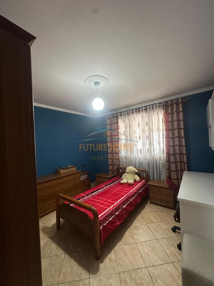 For sale, Apartment 3+1+2+Veranda, Ali Demi, Tirana
