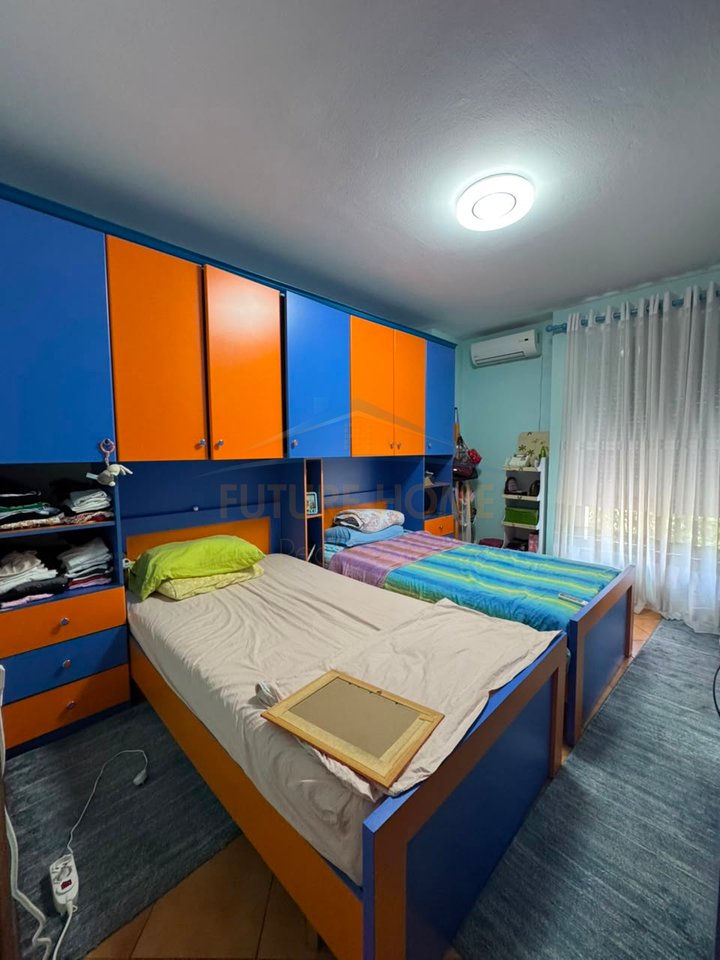 For sale, Apartment 3+1+2+2 Parking Spaces, Building with Arrow