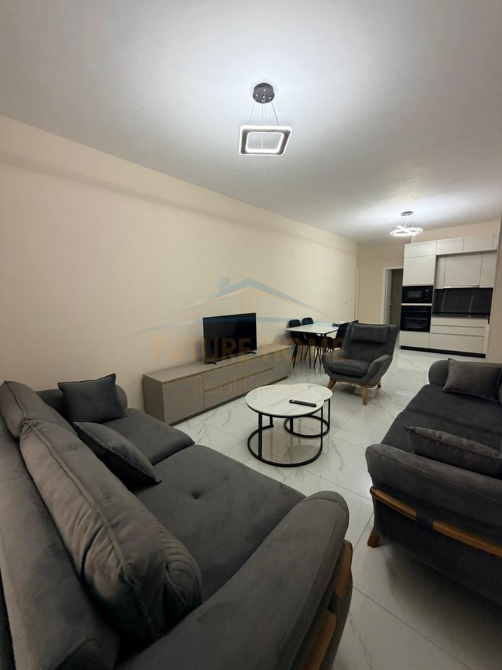 For sale, 2+1 Apartment, Kamëz, Tirana.