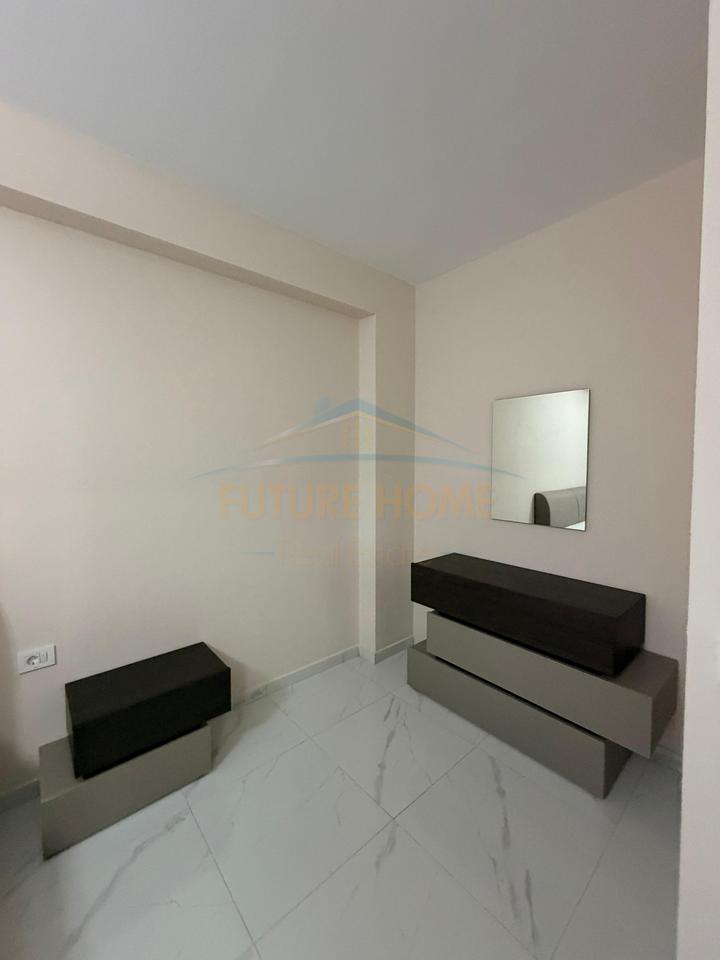 For sale, 2+1 Apartment, Kamëz, Tirana.