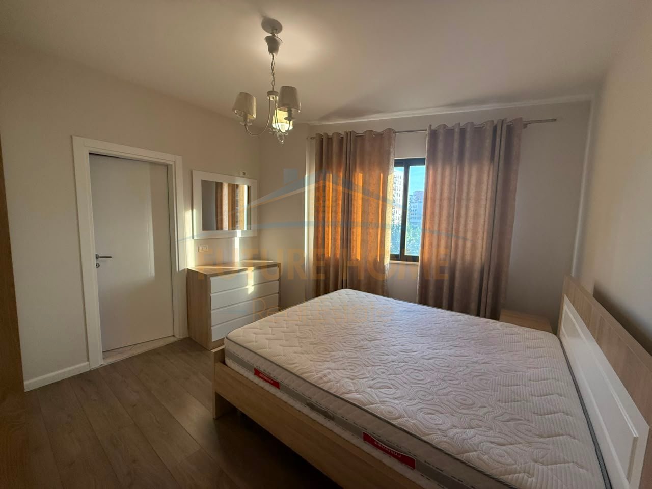 Affitto, Appartamento 2+1+2, Complesso Molla, Viale Migjeni