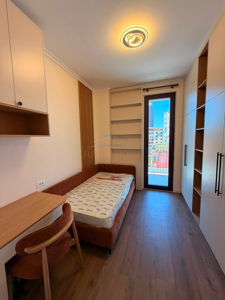 Qira, Apartament 2+1+2+ Post Parkimi, Altana Luxury Residence, Rruga e Kosovarëve, Tiranë.