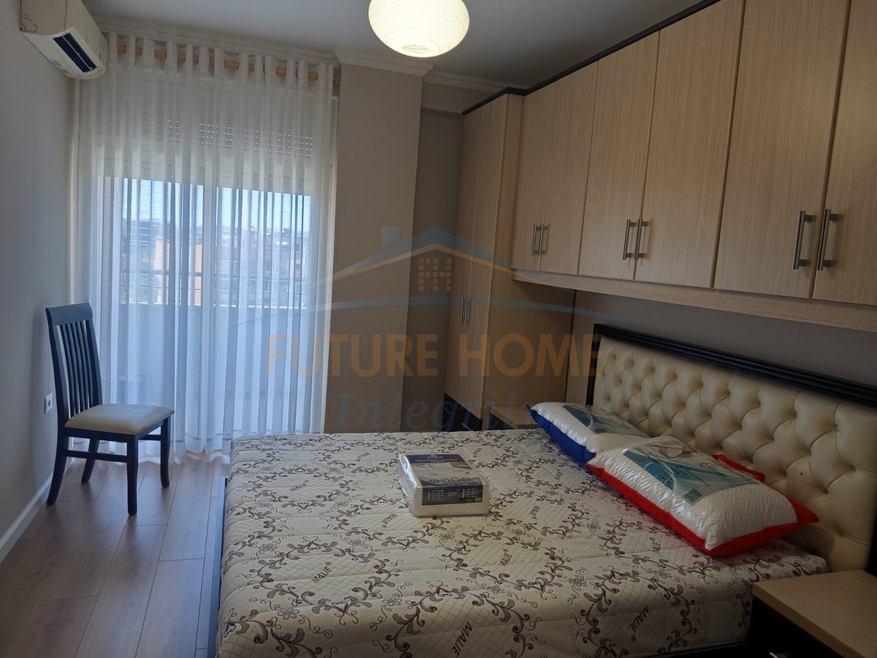 Affitto, Appartamento 1+1, 9 Piani, Tirana.