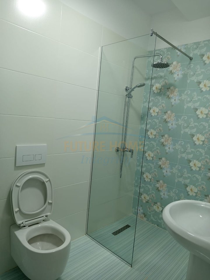 Qera, Apartament 2+1+2+Post Parkimi, Rruga Jordan Misja, Tiranë.