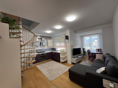 Qera,Duplex + Post Parkimi, Liqeni i Thate, Tirane