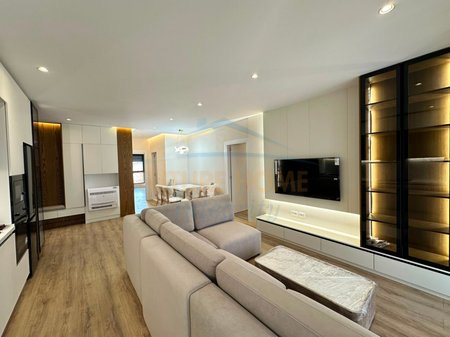 Rent, Apartment 2+1+2, New Boulevard, Tirana.