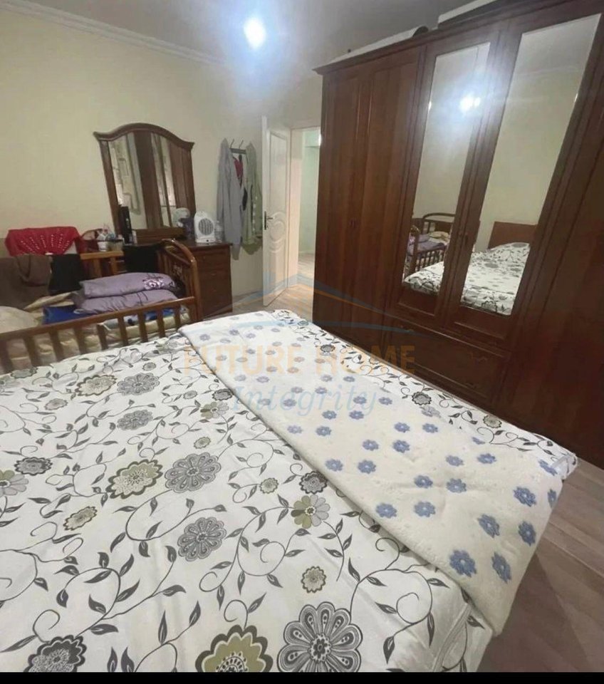 In affitto, Appartamento 1+1 (convertito in 2+1), Via Mihal Grameno, Tirana.