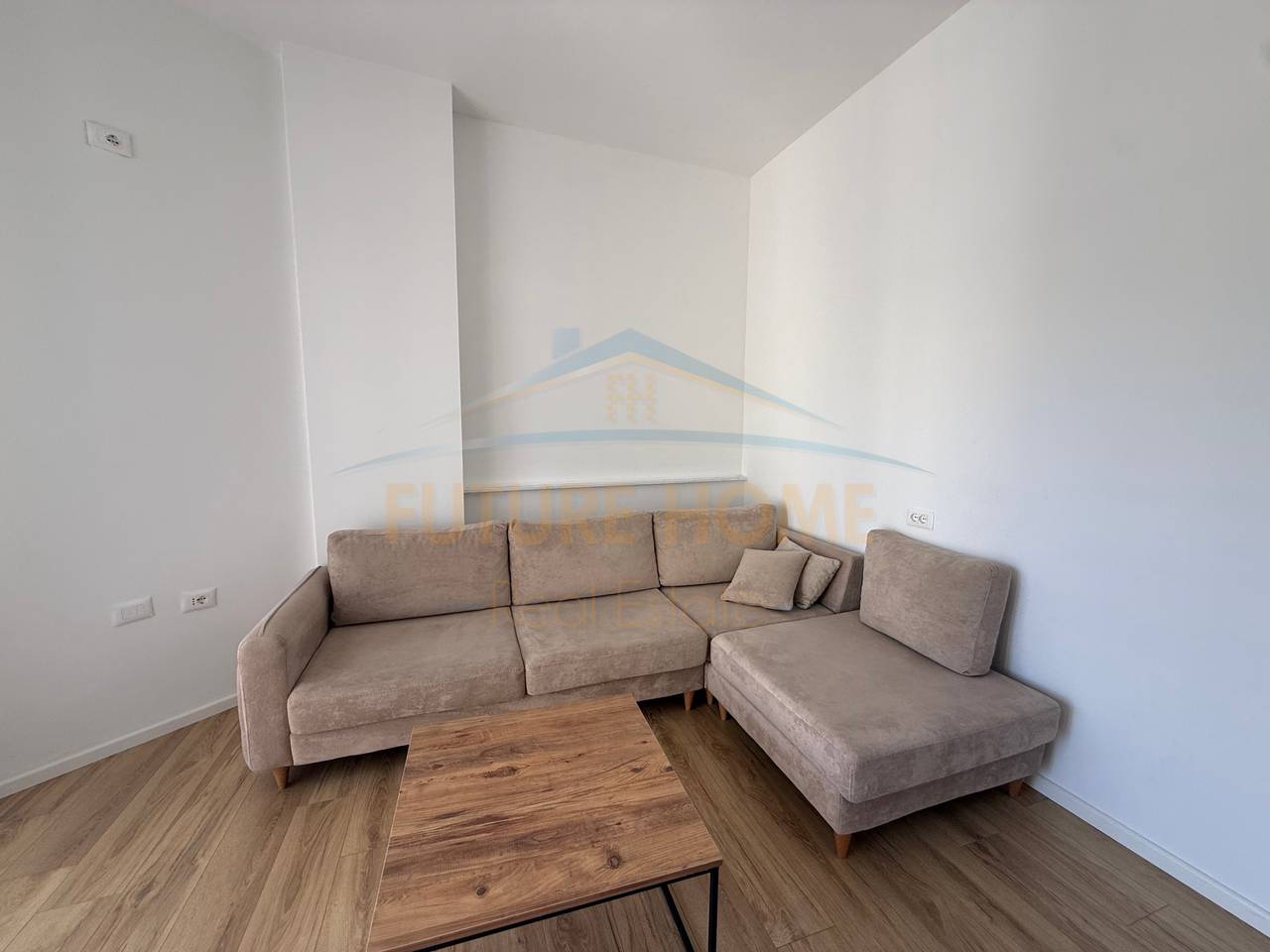 Qera, Apartament 1+1, Fresk, Tiranë