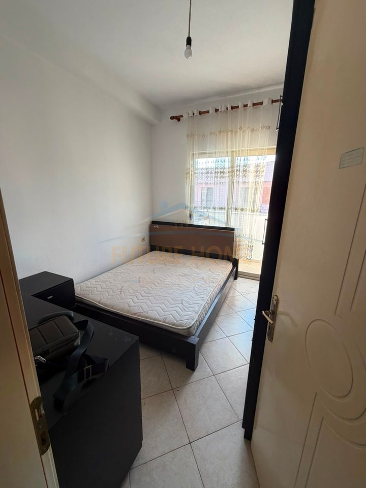 Shitet Apartament 2+1, Misto Mame