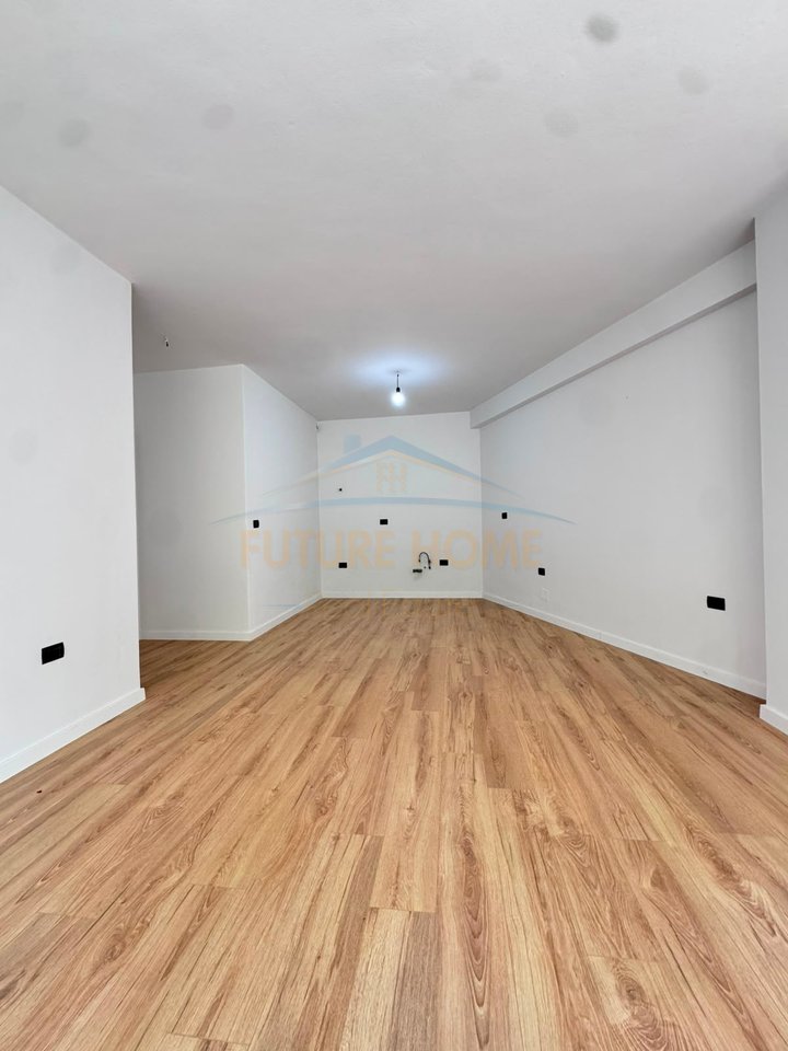 Shitet, Apartament 2+1, Don Bosko, Tiranë