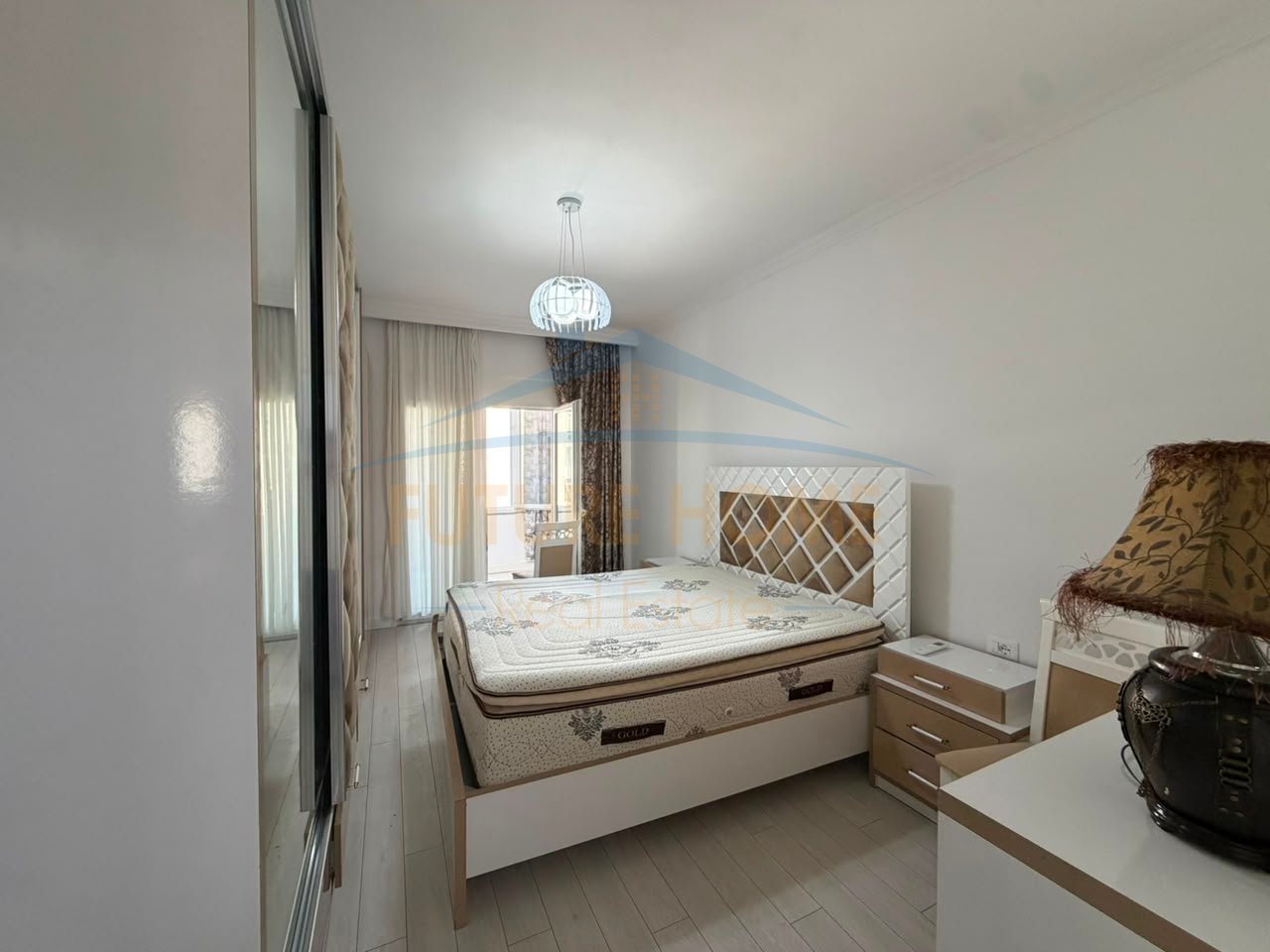 In vendita, Appartamento 1+1, Unaza e Re, Tirana