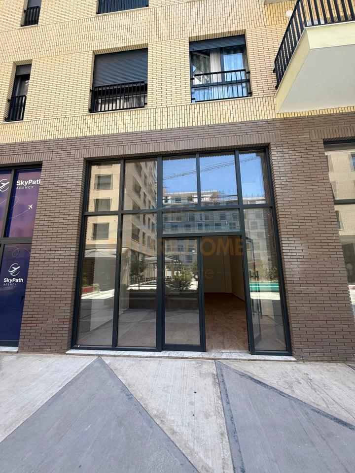 In vendita, Unità Commerciale, Grand Park Residence (IBN), Ex Campo di Aviazione