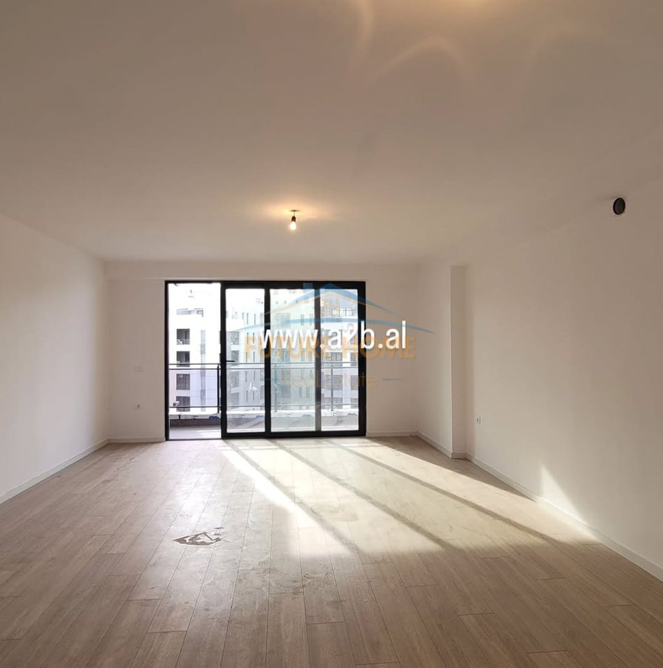 Shitet, Apartament 1+1, Sarande.