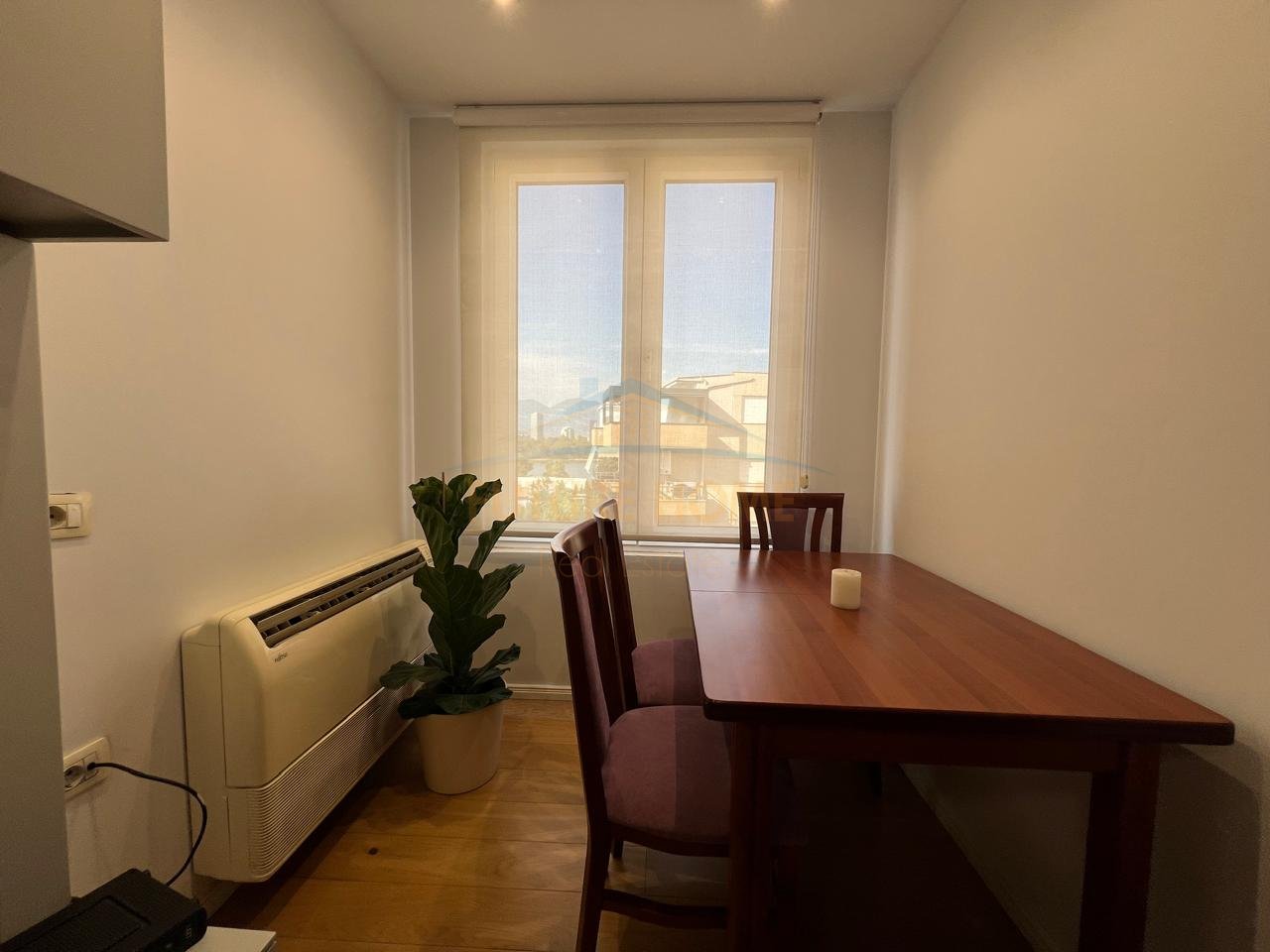 Affitto, Duplex + Posto Auto, Lago Secco, Tirana